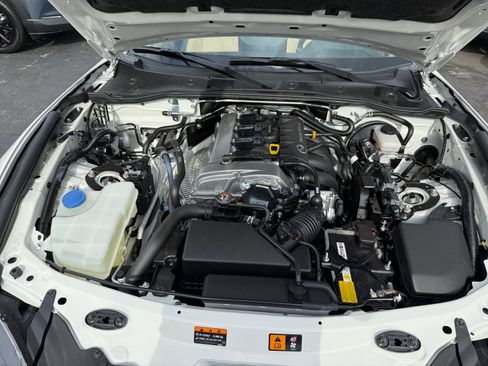 New 2026 MAZDA MX-5 Miata RF Grand Touring w/ Weather Package RWD image 20
