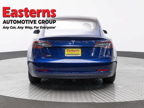 Used 2018 Tesla Model 3 Long Range RWD image 6