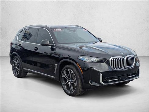 Used 2025 BMW X5 sDrive40i image 3