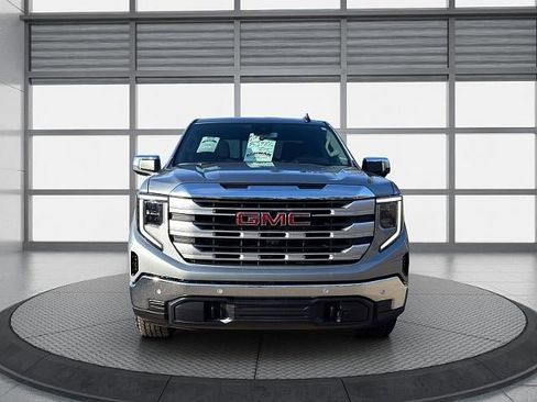 New 2026 GMC Sierra 1500 SLE w/ X31 Off-Road Package image 9