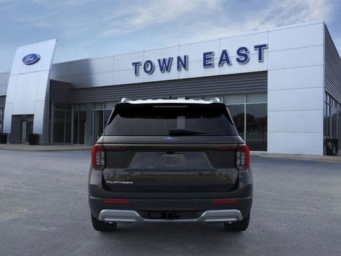 New 2026 Ford Explorer Platinum image 5
