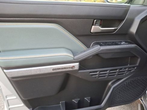 New 2025 Toyota Tacoma Trailhunter image 10