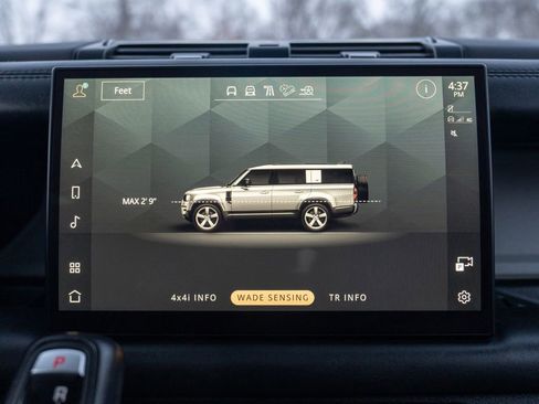 Certified 2023 Land Rover Defender 130 SE image 26