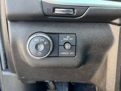 Used 2017 Chevrolet Traverse LT FWD image 15