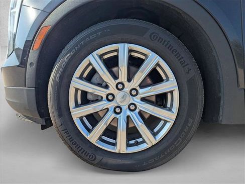 Used 2022 Cadillac XT4 Premium Luxury w/ Enhanced Visibility Package image 16