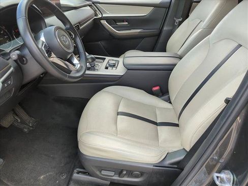 Used 2024 MAZDA CX-90 3.3 Turbo w/ Preferred Package AWD/4WD image 16