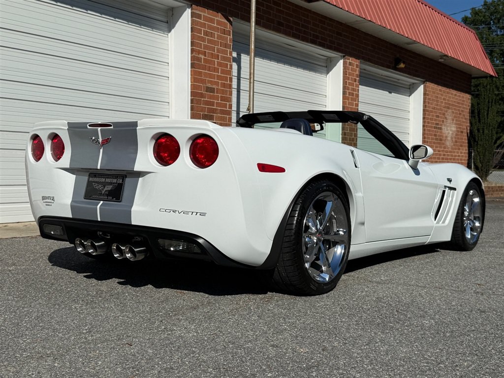 Used 2013 Chevrolet Corvette Grand Sport w/ 4LT Preferred Equipment Group RWD image 45