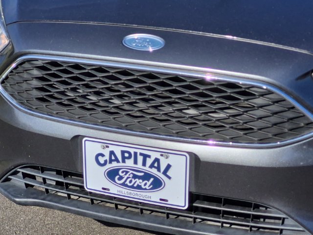 Used 2018 Ford Focus SE FWD image 36