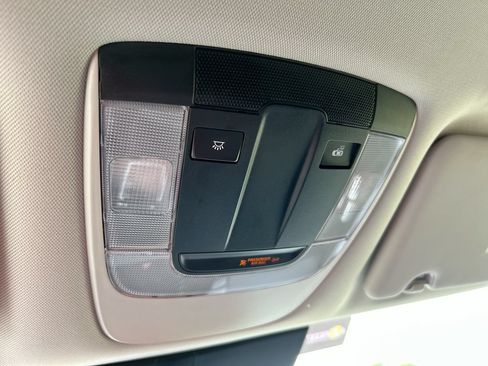 Used 2025 Kia Sportage LX FWD image 25