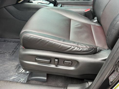 Used 2023 Honda Ridgeline Black Edition image 14