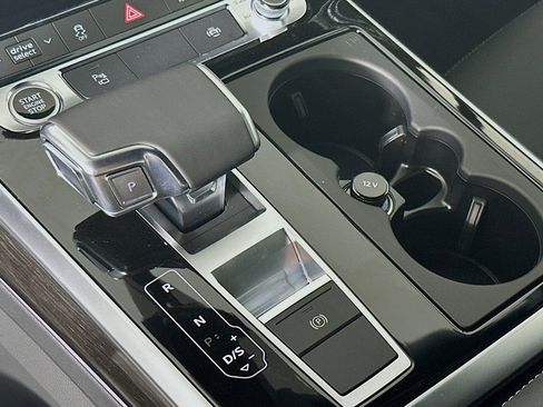 New 2026 Audi Q7 2.0T Premium image 7