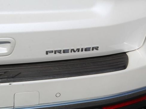 Used 2023 Chevrolet Tahoe Premier w/ Premium Package 2 AWD/4WD image 5
