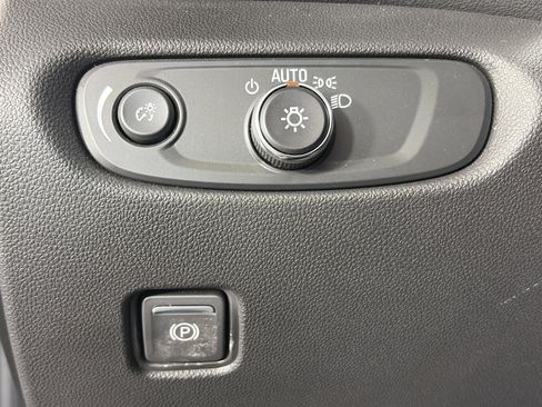 Certified 2024 Chevrolet Blazer LT w/ Convenience Package image 27