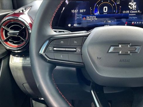 Certified 2025 Chevrolet Equinox RS w/ Safety and Technology Package FWD image 10