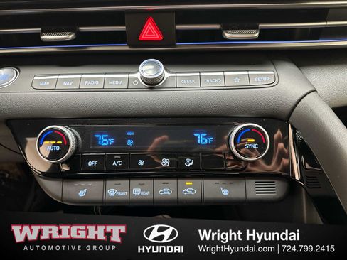 New 2026 Hyundai Elantra Limited FWD image 18