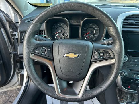 Used 2014 Chevrolet Malibu LT w/ Power Convenience Package image 17