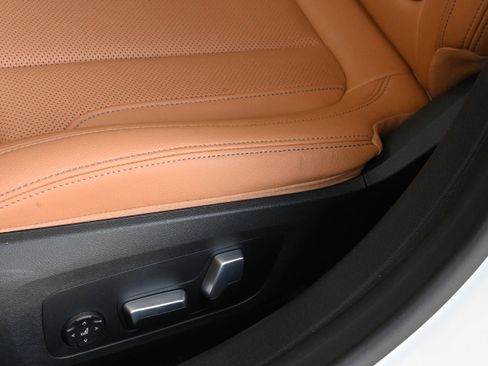 Used 2024 BMW i4 eDrive40 w/ Premium Package RWD image 26