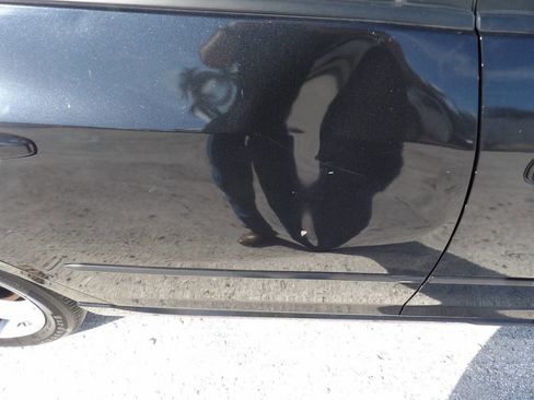 Used 2004 MAZDA MAZDA3 s w/ Moonroof & 6-CD Pkg image 12