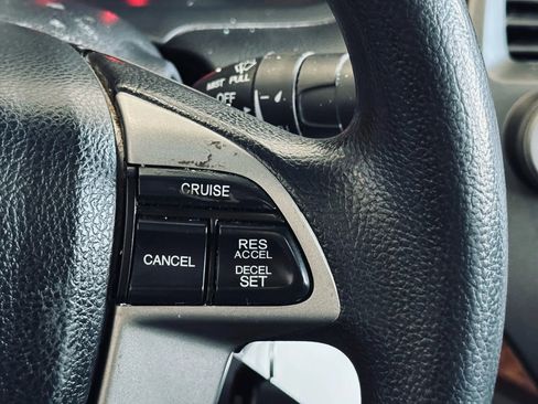 Used 2011 Honda Accord EX image 12