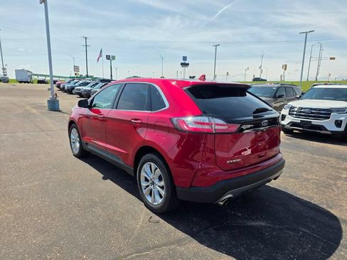 Used 2020 Ford Edge Titanium w/ Equipment Group 301A AWD/4WD image 5