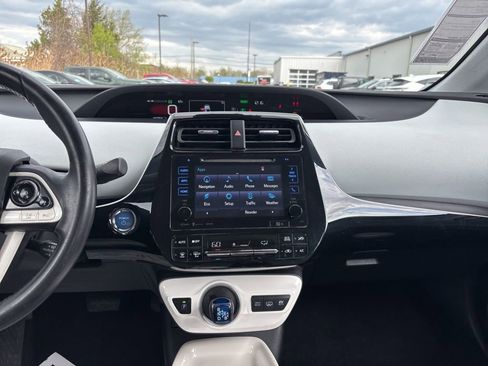 Used 2017 Toyota Prius Prime Plus FWD image 25