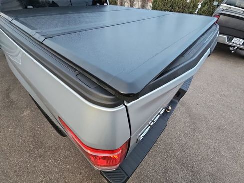 Used 2017 Ford F150 XLT image 19