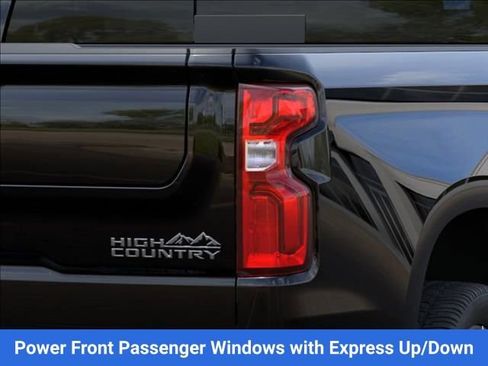 New 2026 Chevrolet Silverado 1500 High Country w/ Technology Package AWD/4WD image 12