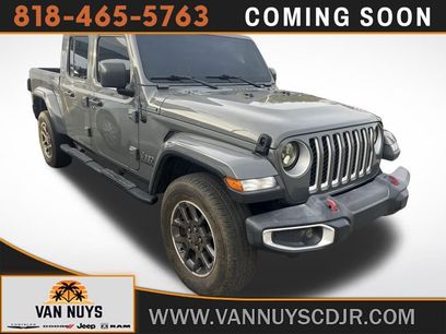 Used 2022 Jeep Gladiator Overland w/ Popular Equipment Package