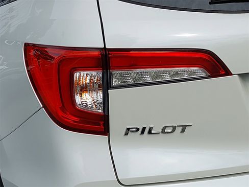 Used 2019 Honda Pilot EX-L image 36