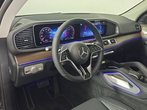 New 2026 Mercedes-Benz GLE 450 4MATIC image 4