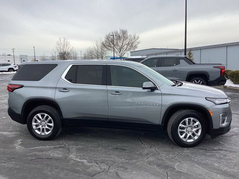 Used 2023 Chevrolet Traverse LS w/ Safety Package image 7