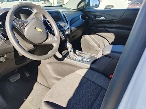 Used 2023 Chevrolet Equinox LT image 7