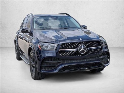 Used 2022 Mercedes-Benz GLE 350 4MATIC image 3