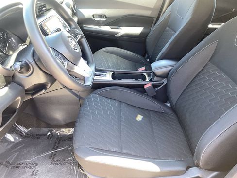Certified 2023 Nissan Kicks SV FWD image 27