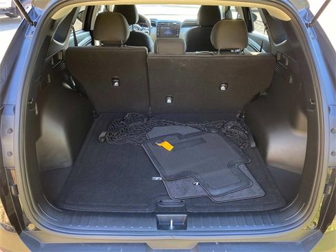 Used 2022 Hyundai Tucson SEL image 28