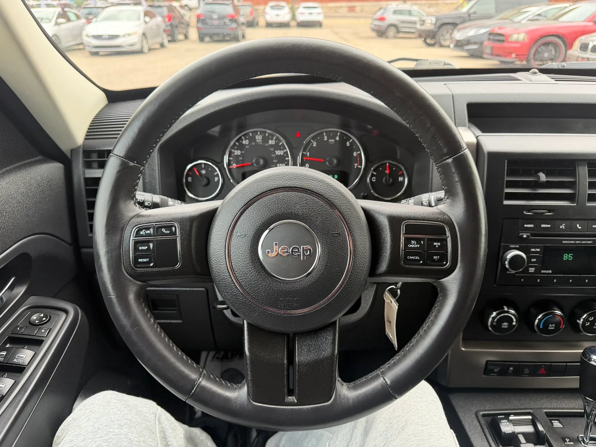 Used 2012 Jeep Liberty Sport AWD/4WD image 13