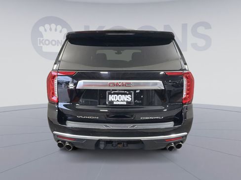 Used 2022 GMC Yukon Denali w/ Denali Premium Package image 5