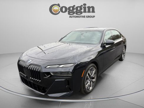 Certified 2024 BMW 740i image 1