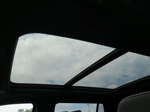 New 2026 Chevrolet Tahoe Premier image 11