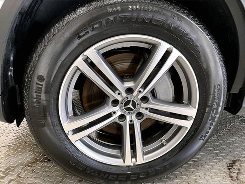 Used 2021 Mercedes-Benz GLC 300 GLC 300 image 8