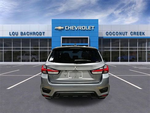 Used 2023 Mitsubishi Outlander Sport ES image 7