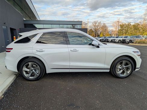 Used 2026 Genesis GV70 2.5T Advanced image 6