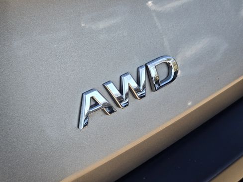 Used 2023 INFINITI QX60 Luxe image 12