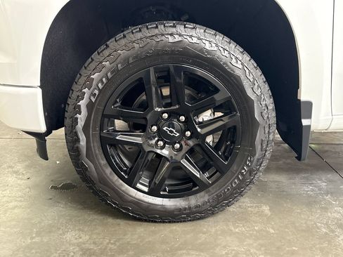 Used 2025 Chevrolet Silverado 1500 RST w/ RST All Star Premium Package AWD/4WD image 29