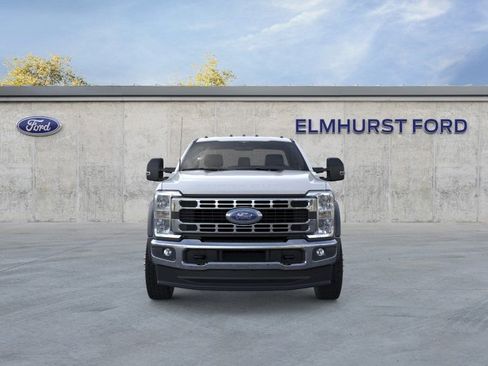 New 2026 Ford F450 XL w/ XL Chrome Package image 7