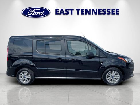 Used 2022 Ford Transit Connect XLT w/ Trailer Tow Package FWD image 2