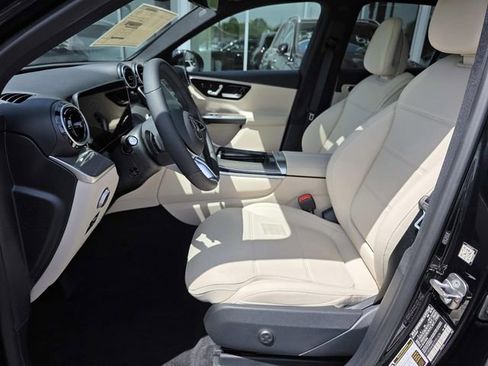 New 2026 Mercedes-Benz GLC 300 4MATIC image 6