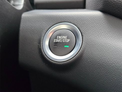 Used 2022 GMC Terrain SLT w/ Infotainment Package II image 59