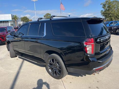 Used 2024 Chevrolet Suburban Premier w/ Max Trailering Package image 4