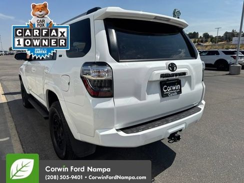 Used 2021 Toyota 4Runner SR5 Premium w/ Moonroof Package AWD/4WD image 4